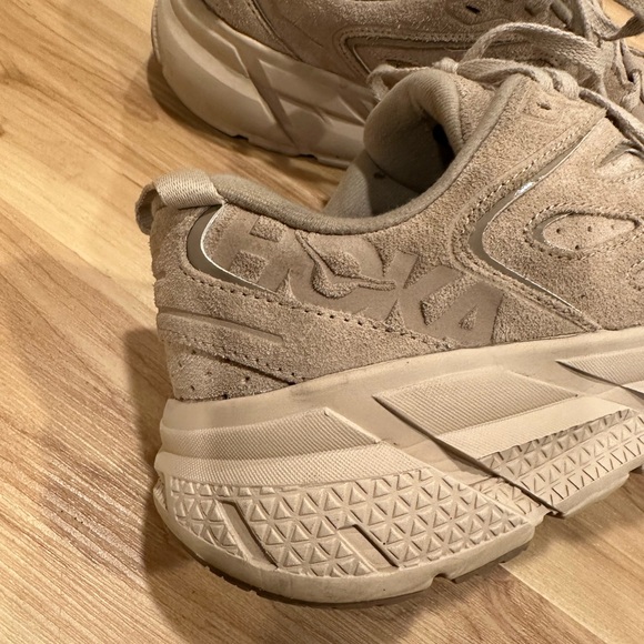 Hoka Clifton L Suede Sneakers, women’s size 8.5, color: shifting sand/dune - Picture 5 of 10